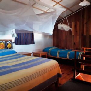 Suite 1 - Shared room - Image 2